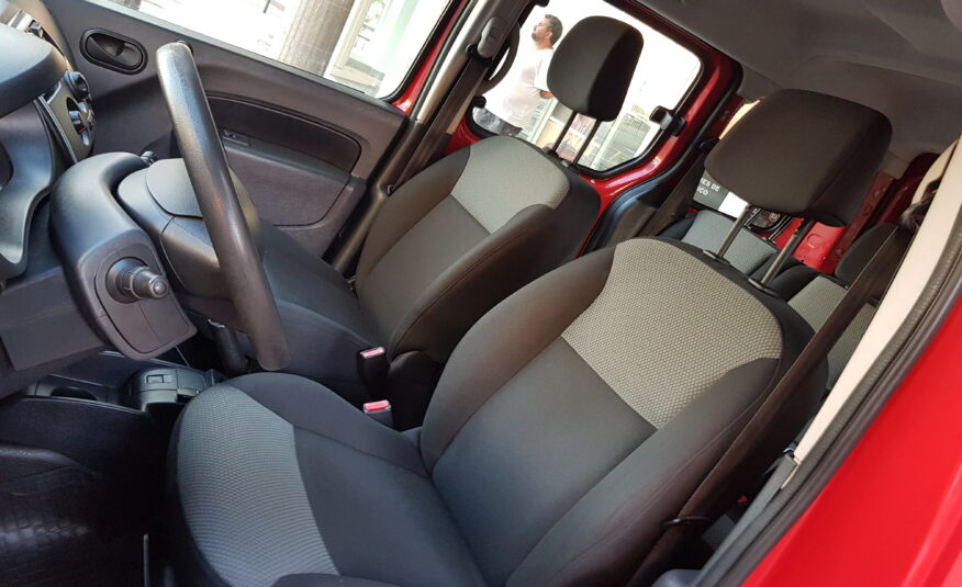 RENAULT Kangoo combi