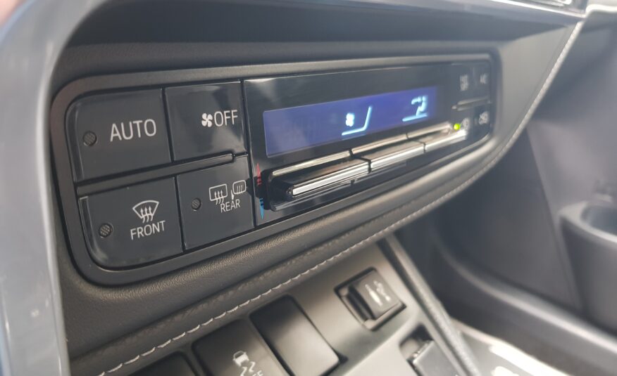 TOYOTA Auris sport