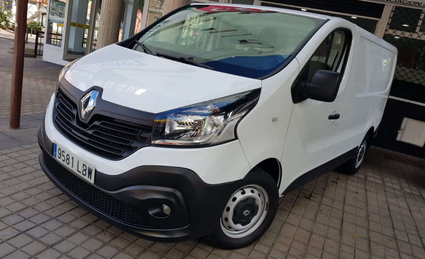 RENAULT trafic comercial