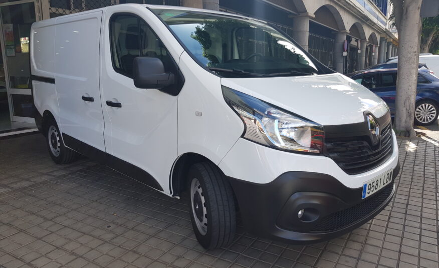 RENAULT trafic comercial