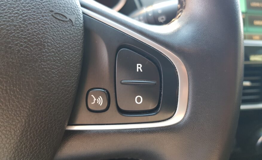 RENAULT Clio limited