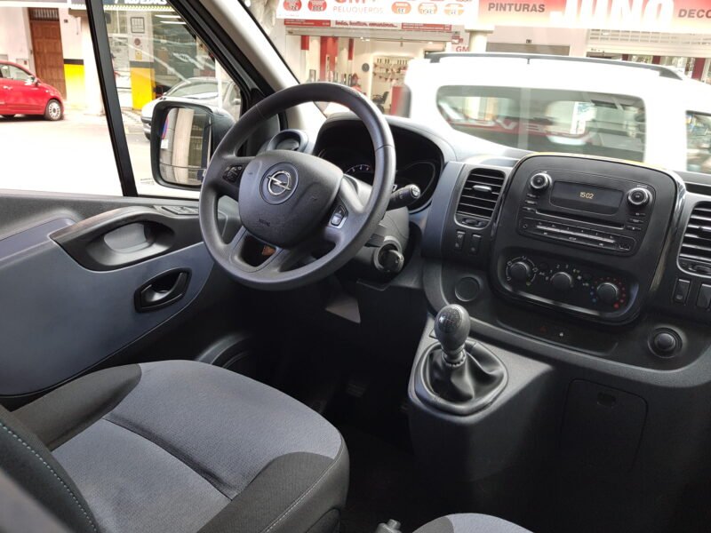 OPEL Vivaro combi
