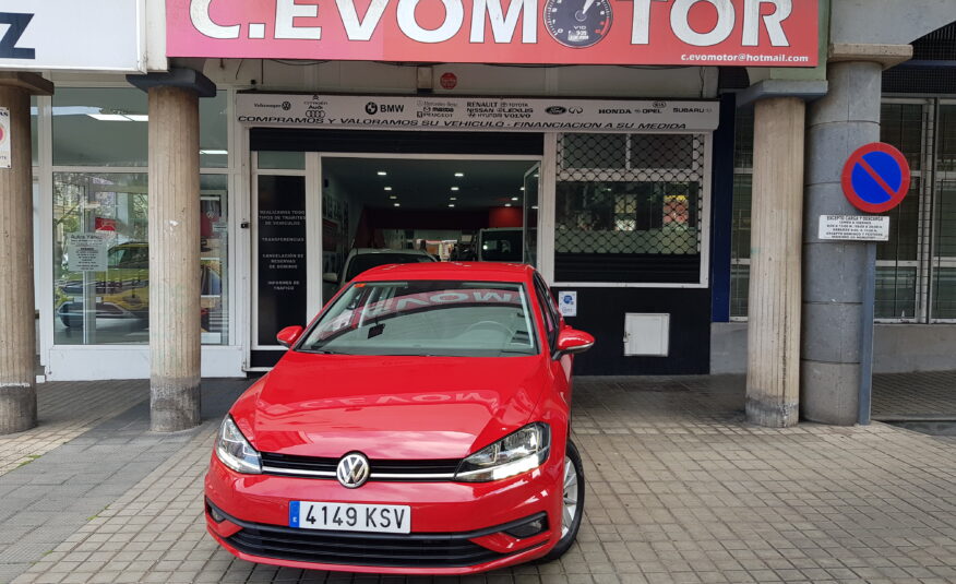 VOLKSWAGEN Golf Business