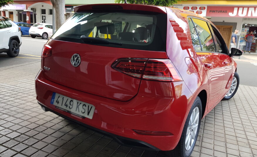 VOLKSWAGEN Golf Business