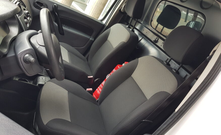 RENAULT Kangoo Combi Profesional M1AF En. dCi 55kW 75CV E6 4p.