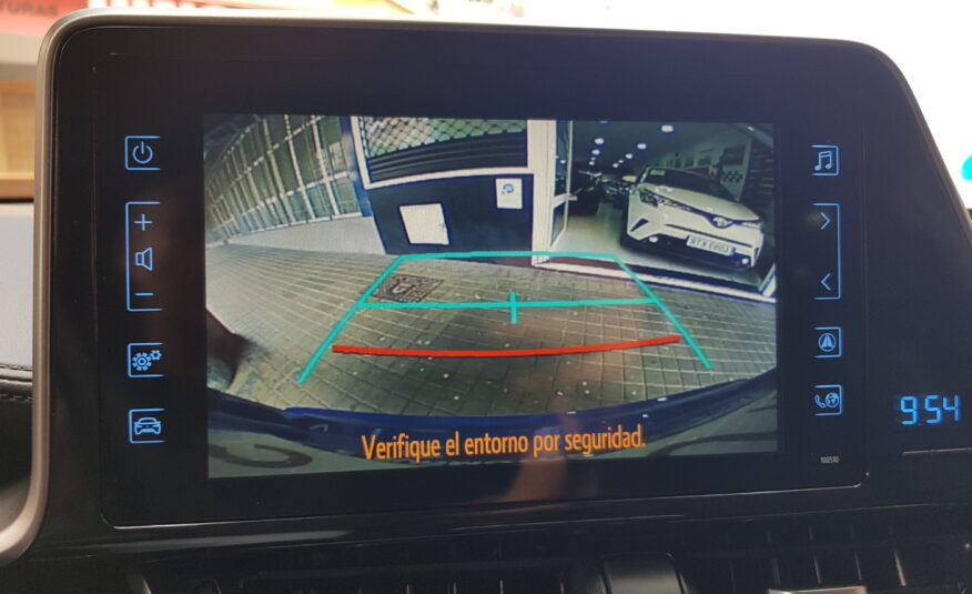 TOYOTA chr advance