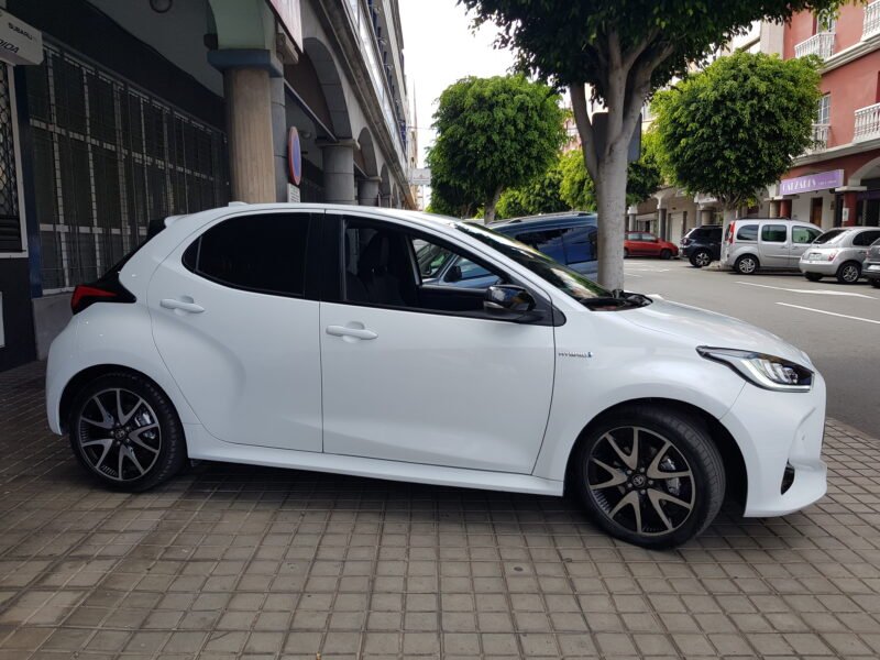 TOYOTA Yaris edition