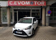 TOYOTA Yaris Business