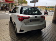 TOYOTA Yaris Business