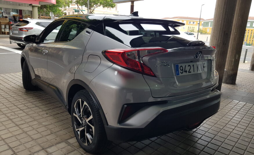 TOYOTA chr