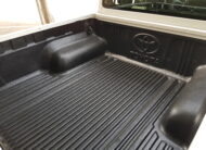TOYOTA hilux cabina doble