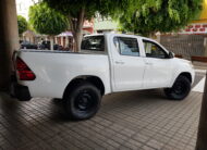 TOYOTA hilux cabina doble