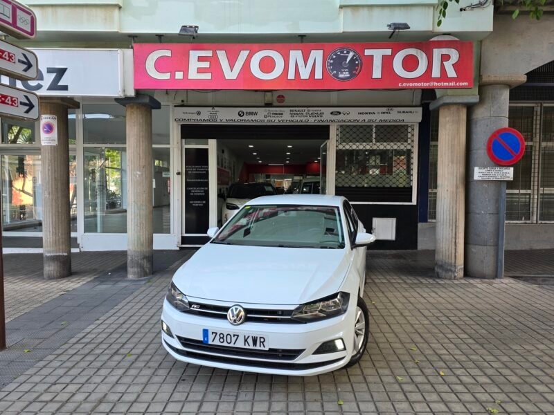VOLKSWAGEN polo avance
