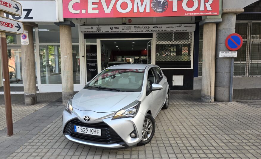 TOYOTA Yaris active