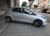 TOYOTA Yaris active