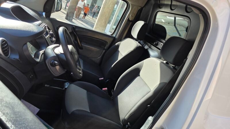 RENAULT Kangoo comercial