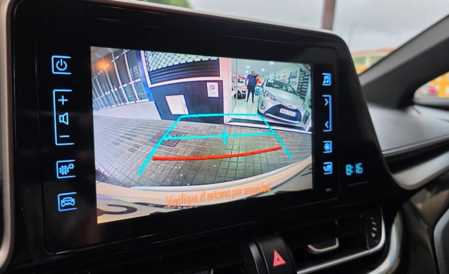 TOYOTA chr avance pack plus