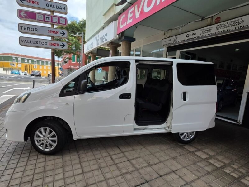NISSAN NV 200 CONFORT