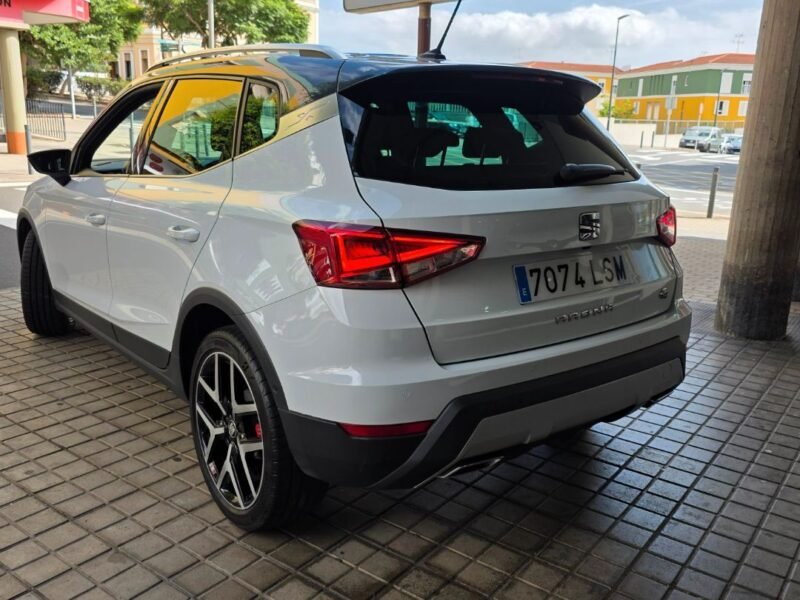 SEAT ARONA FR