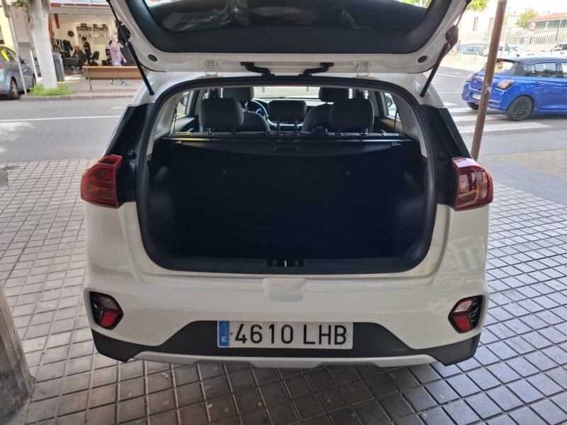 KIA NIRO HIBRID
