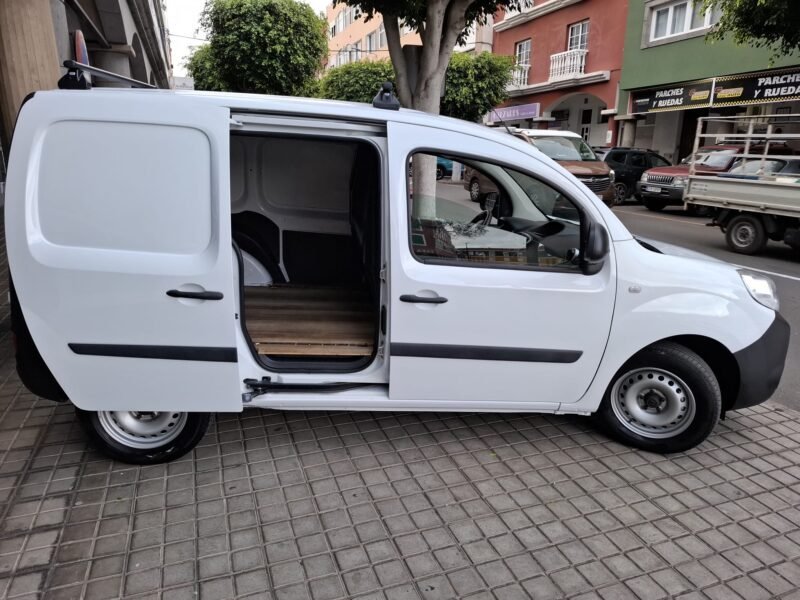 RENAULT Kangoo COMERCIAL