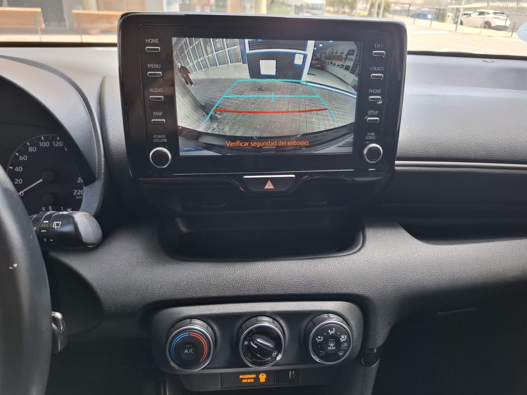 TOYOTA YARIS S-EDITON