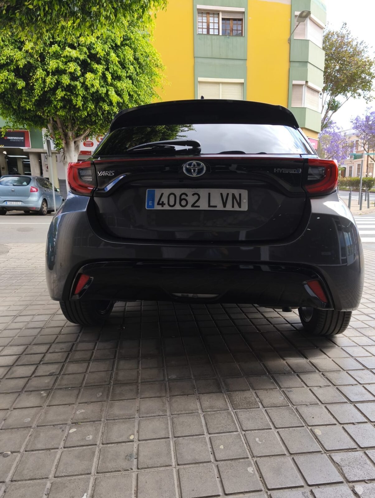 TOYOTA YARIS Premier Edition