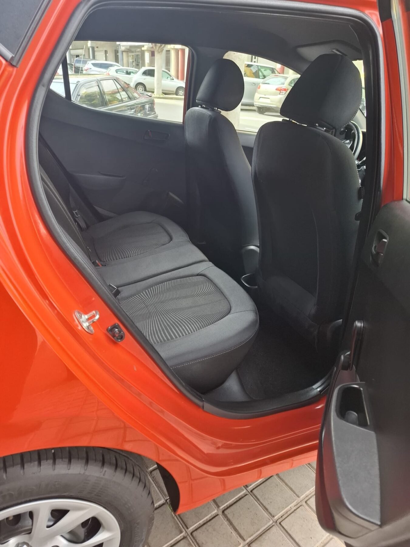 HYUNDAI CONFORT A/C