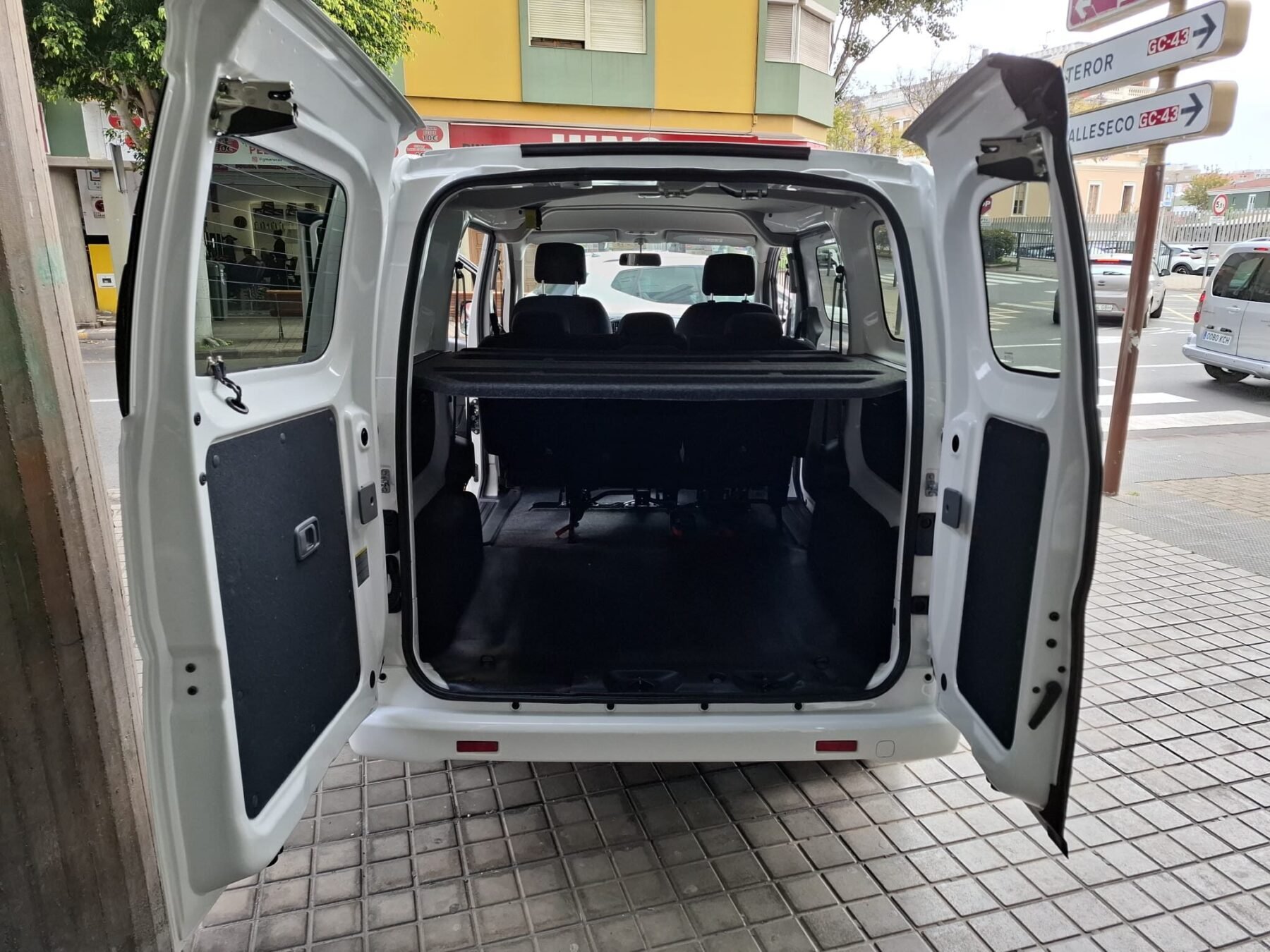 NISSAN NV200 CONFORT A/C