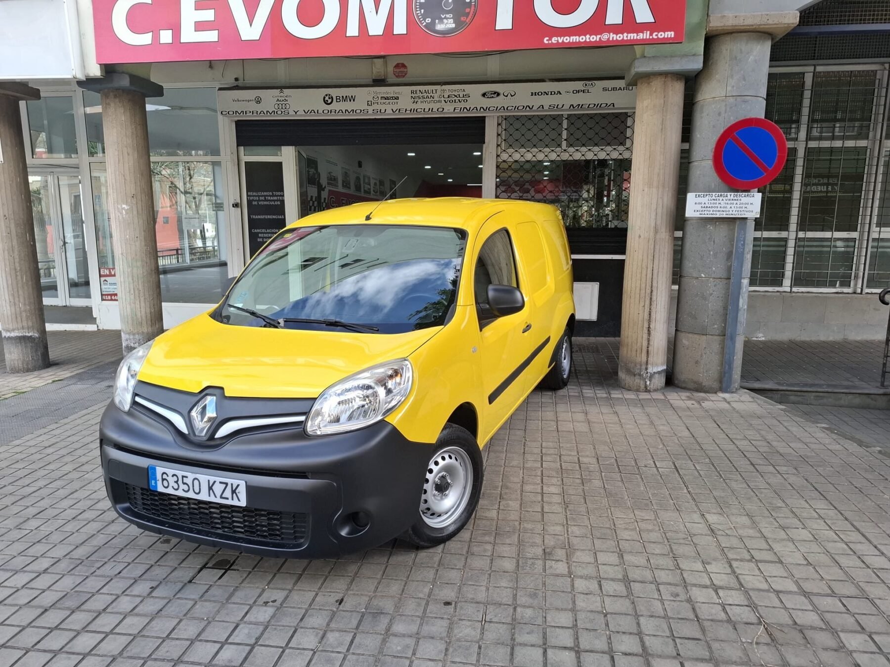 RENAULT Kangoo maxi