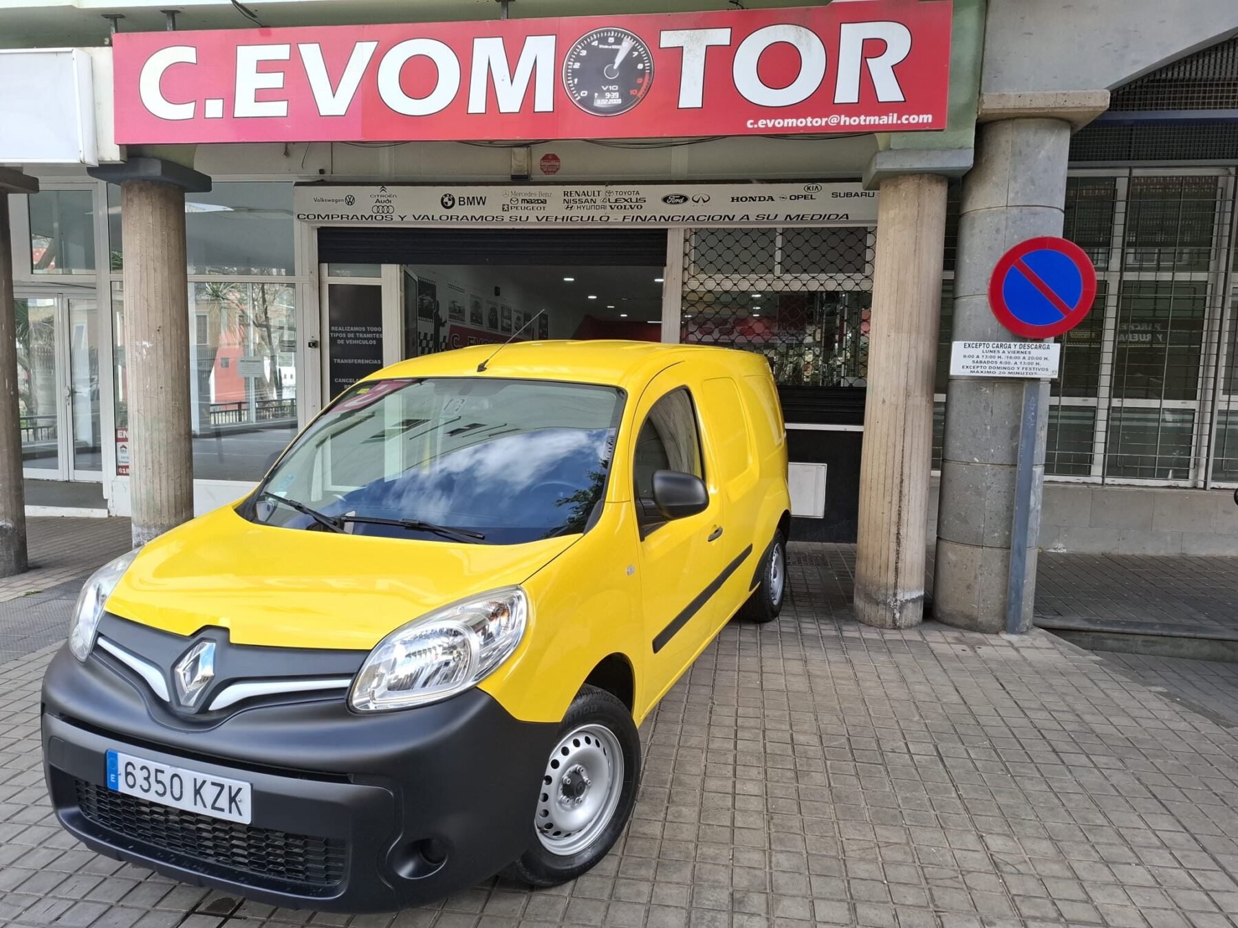 RENAULT Kangoo maxi