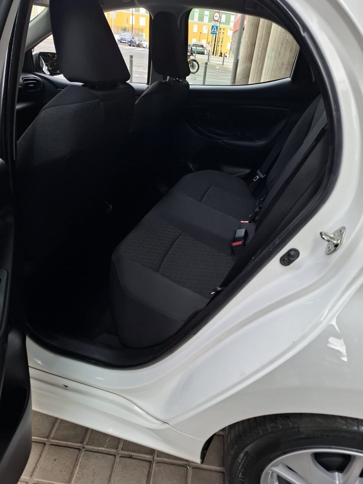 TOYOTA YARIS 1.5 125S EDITION