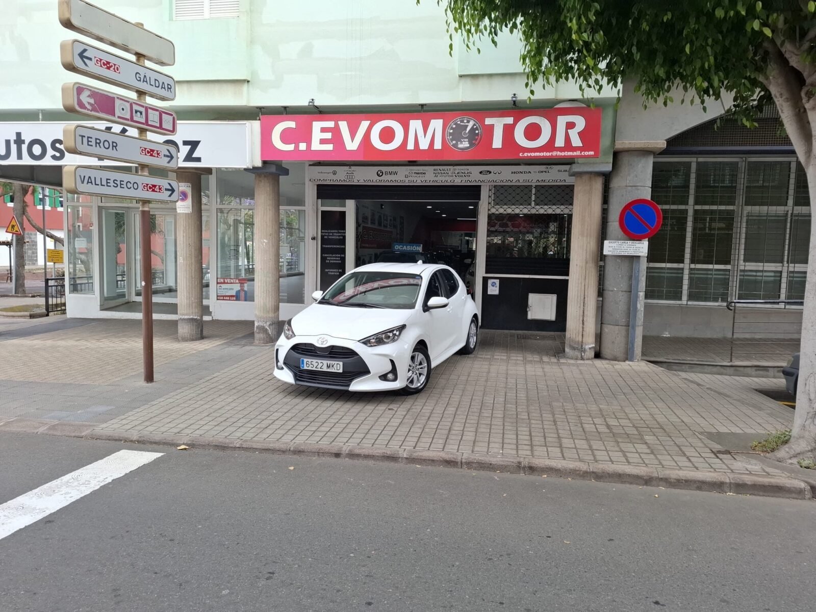 TOYOTA YARIS 1.5 125S EDITION