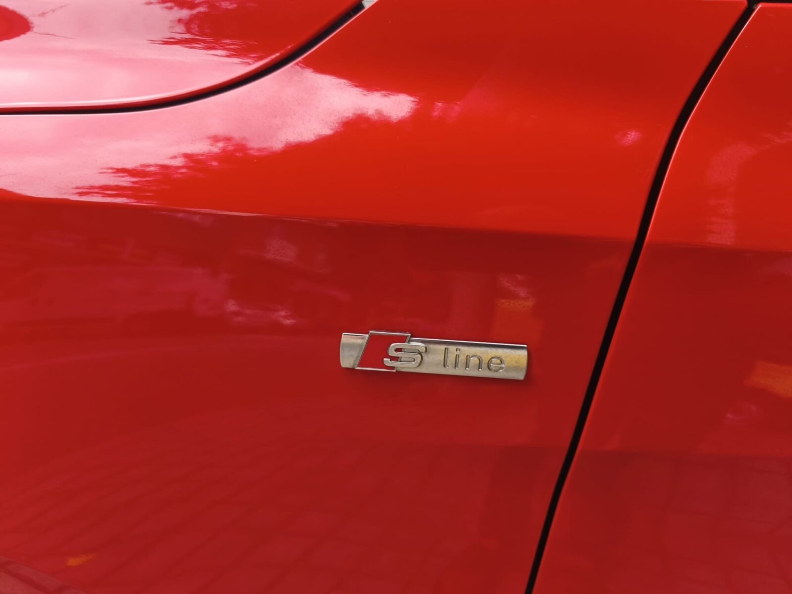 AUDI A1 S-LINE 2.5 TFSI
