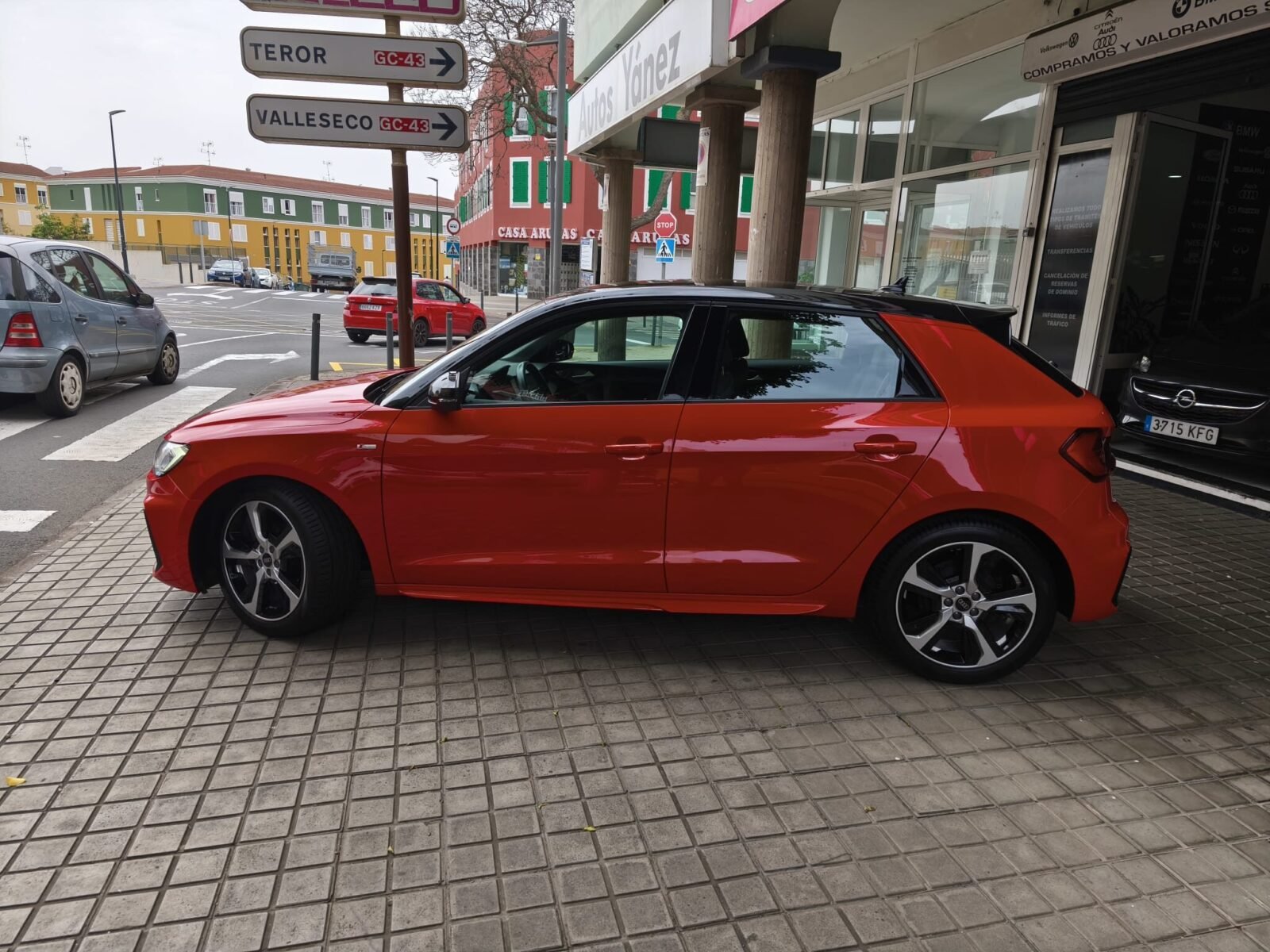 AUDI A1 S-LINE 2.5 TFSI