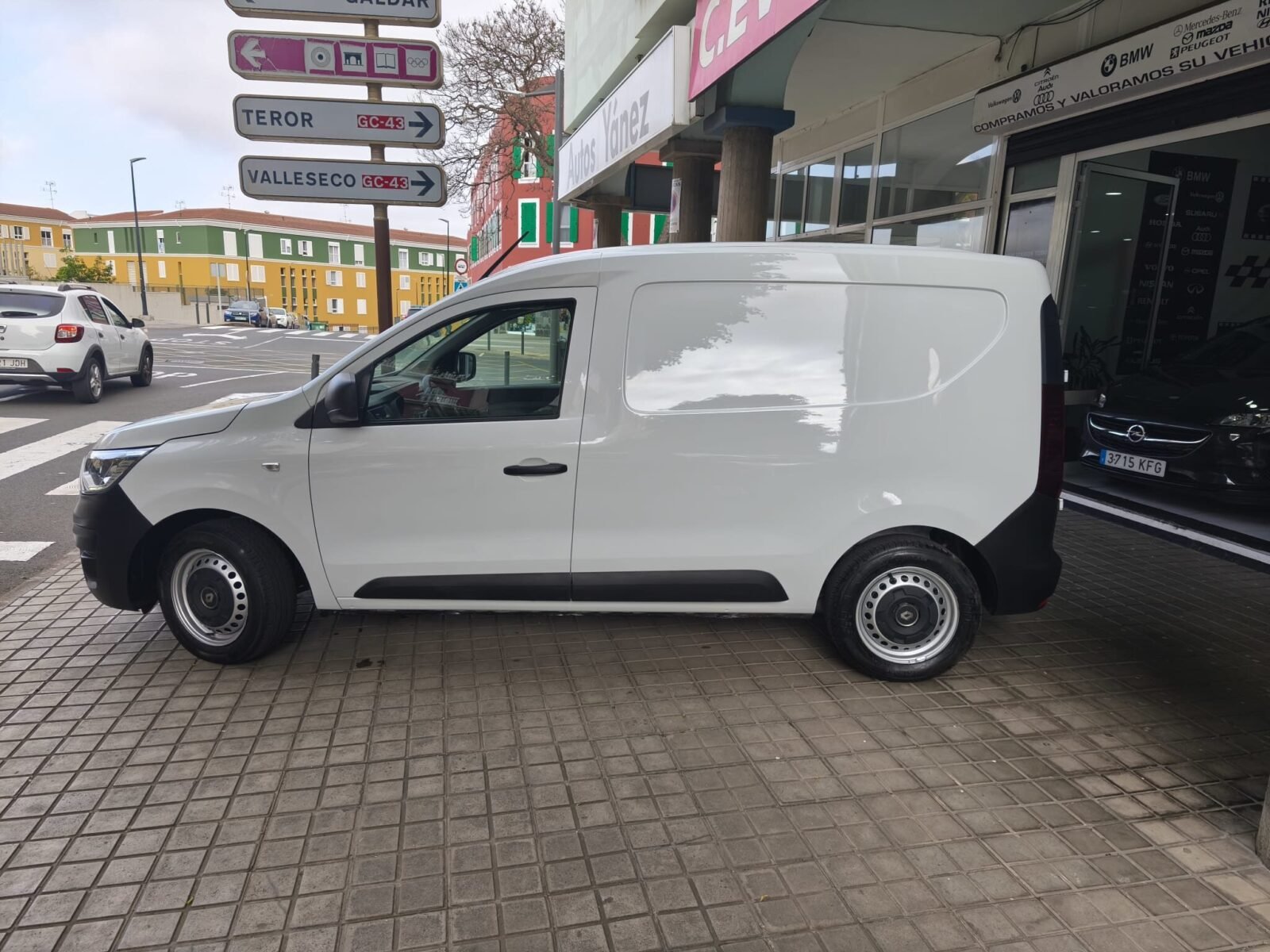 RENAULT EXPRESS CONFORT BLUE 95 CV
