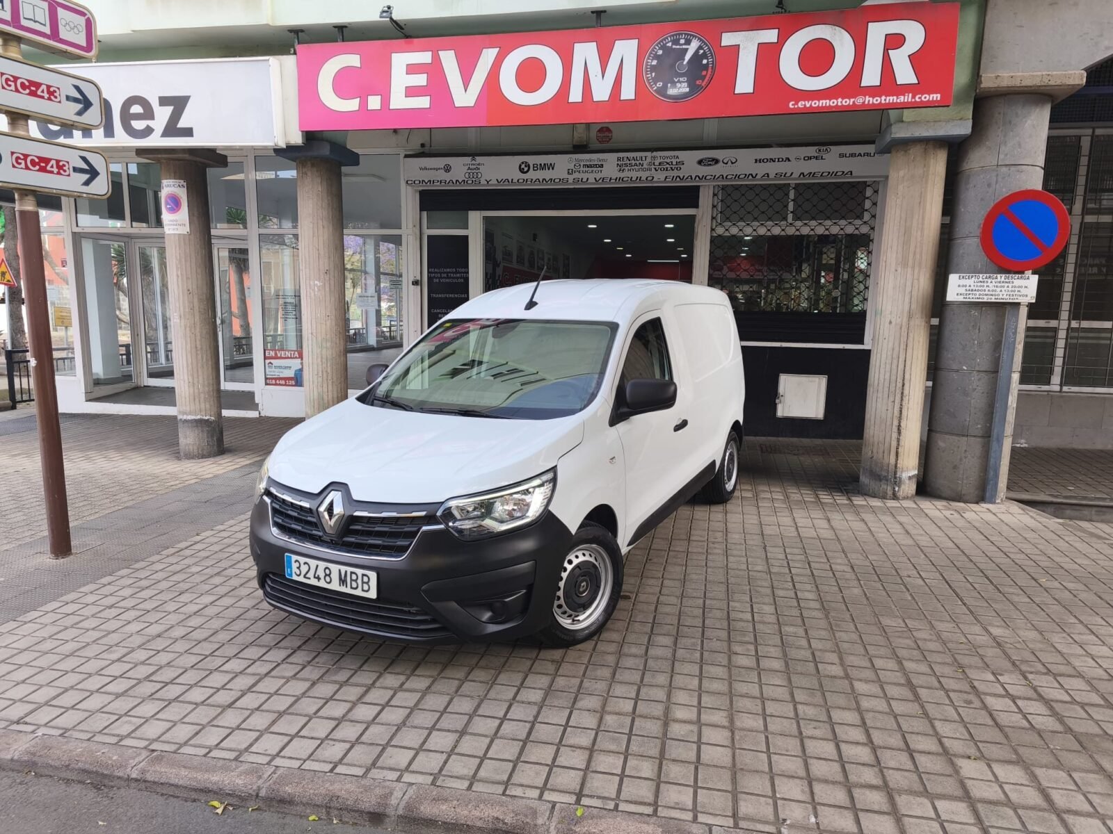 RENAULT EXPRESS CONFORT BLUE 95 CV