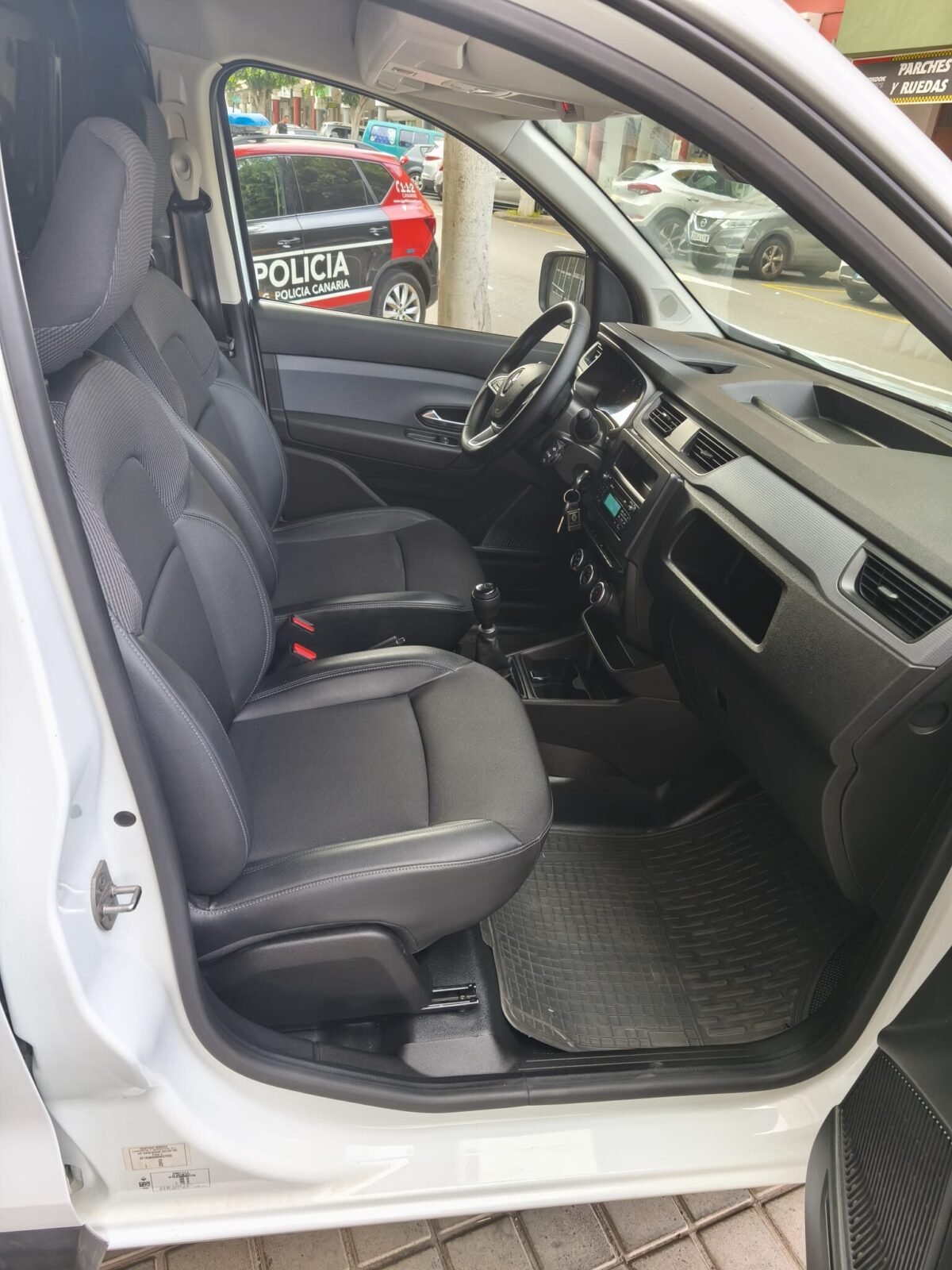 RENAULT EXPRESS CONFORT BLUE 95 CV