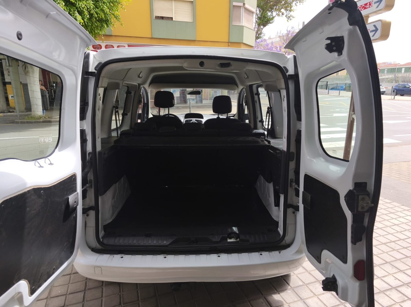 RENAULT Kangoo 1.5 DCI 