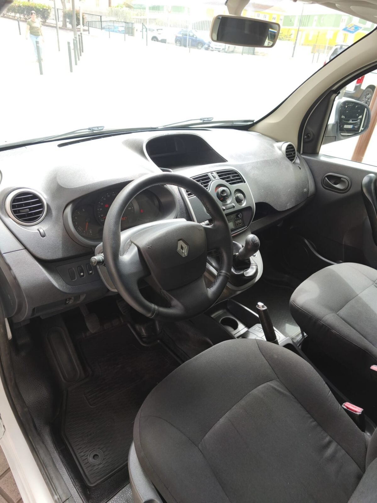 RENAULT Kangoo 1.5 DCI 