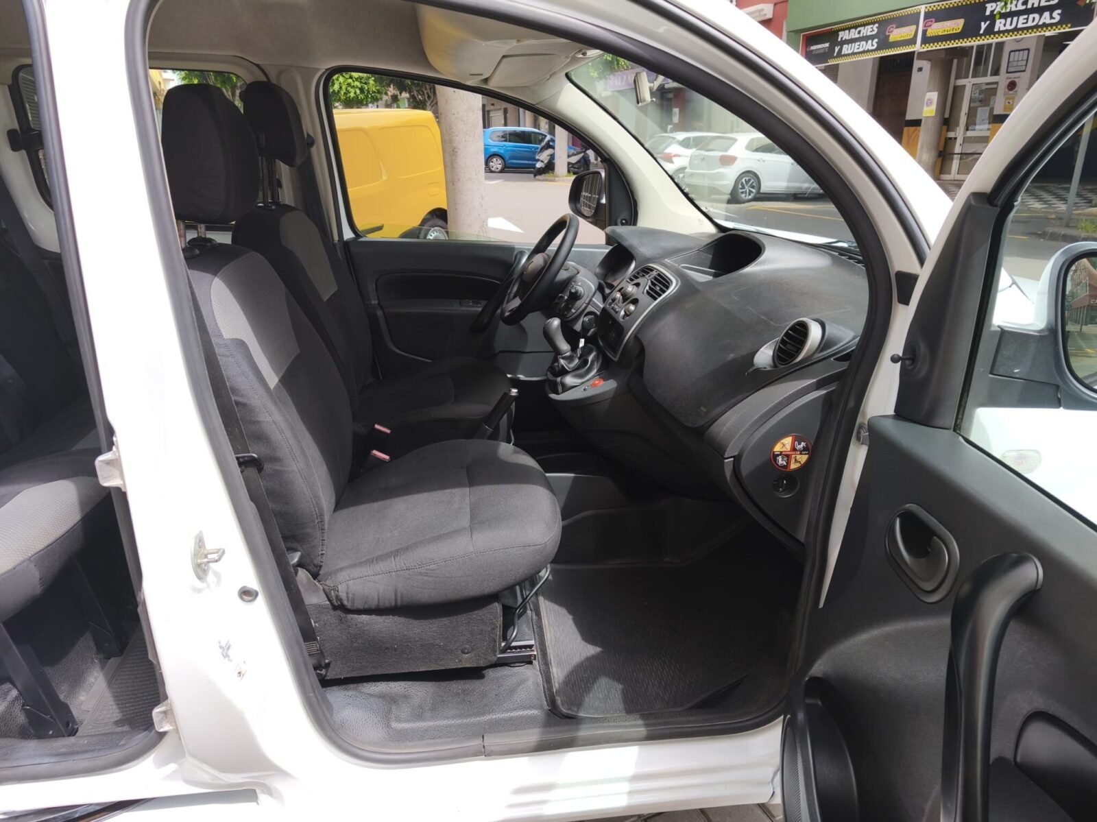 RENAULT Kangoo 1.5 DCI 