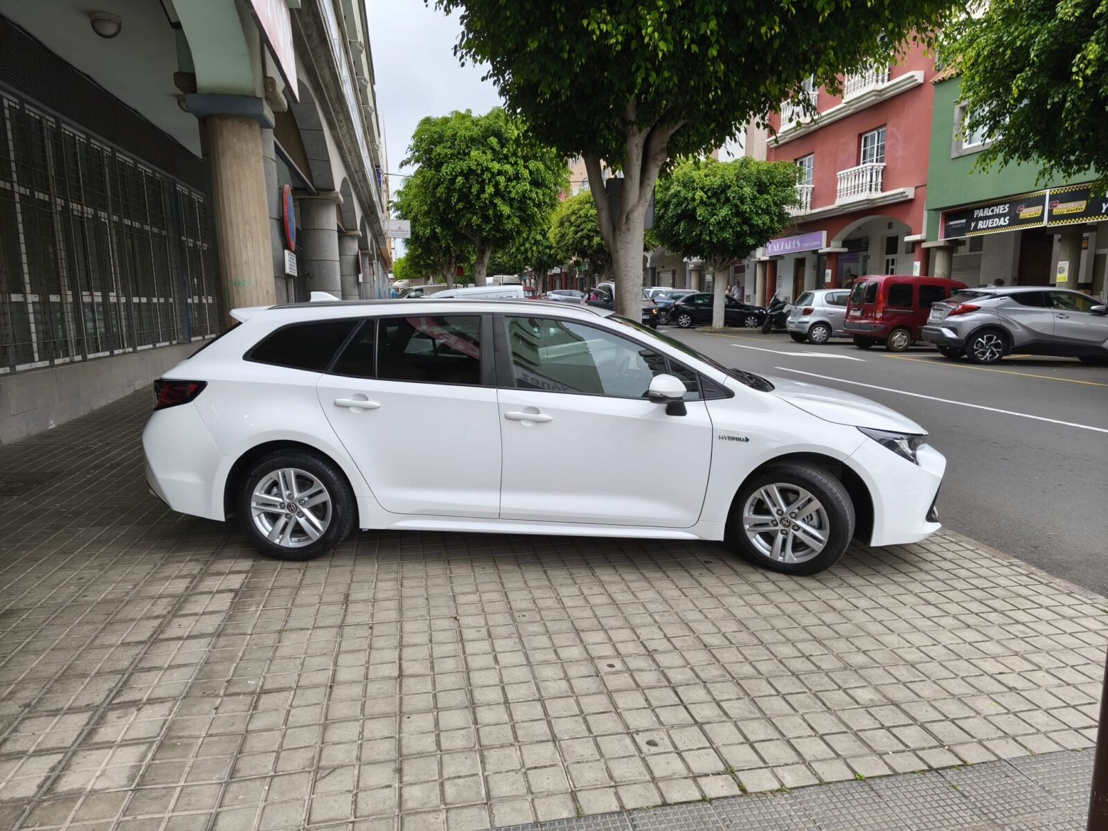 TOYOTA ACTIVE 