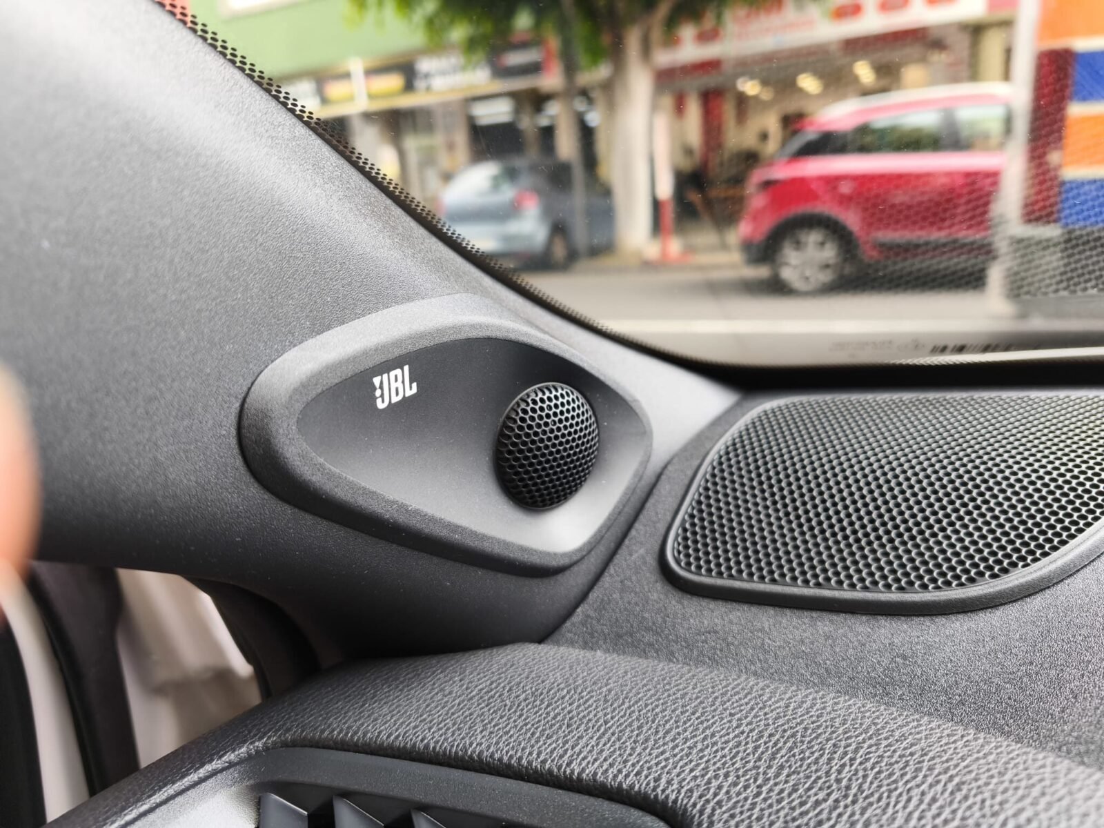 TOYOTA YARIS STYLE PLUS120