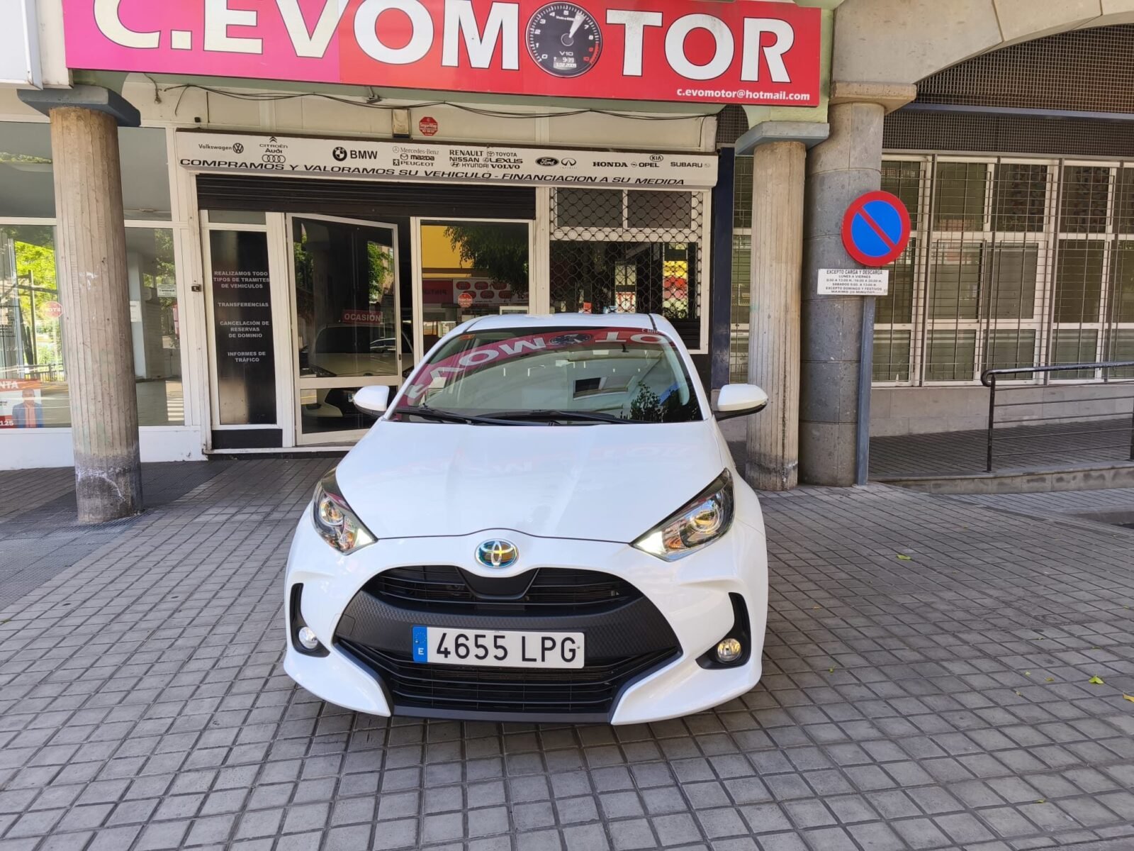 TOYOTA YARIS 1.5 120 H ACTIVE