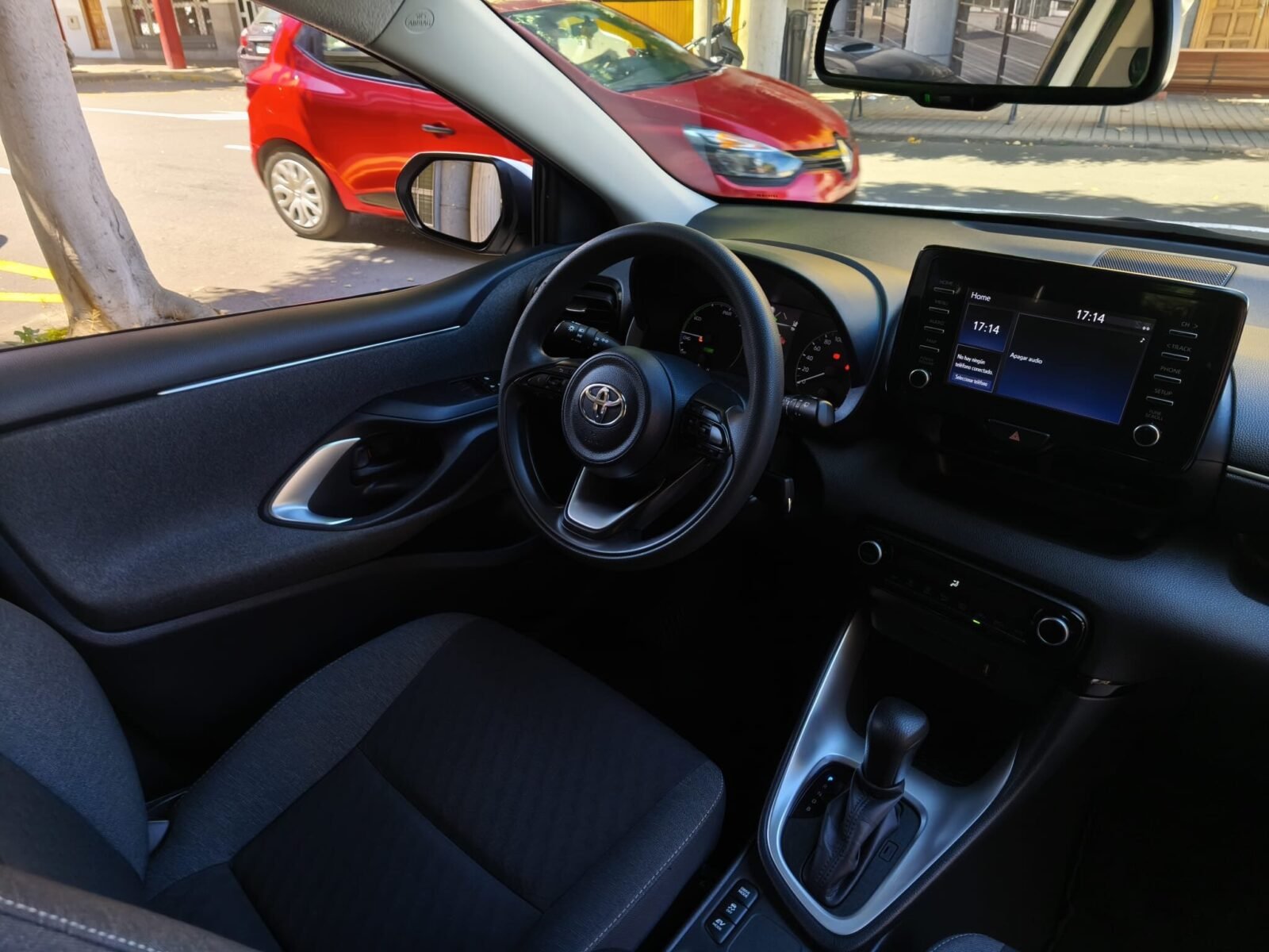 TOYOTA YARIS 1.5 120 H ACTIVE