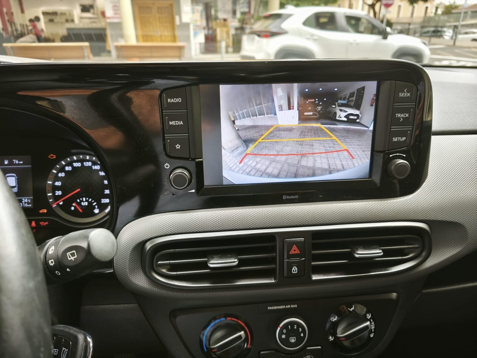 HYUNDAI TECNO